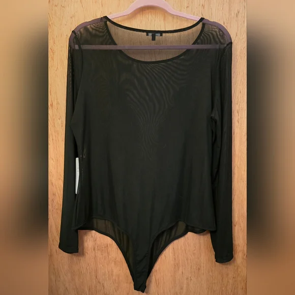 Iris Women's 3XL Juniors Long Sleeve Black Mesh Bodysuit Red Rose Embroidery - Picture 4 of 13